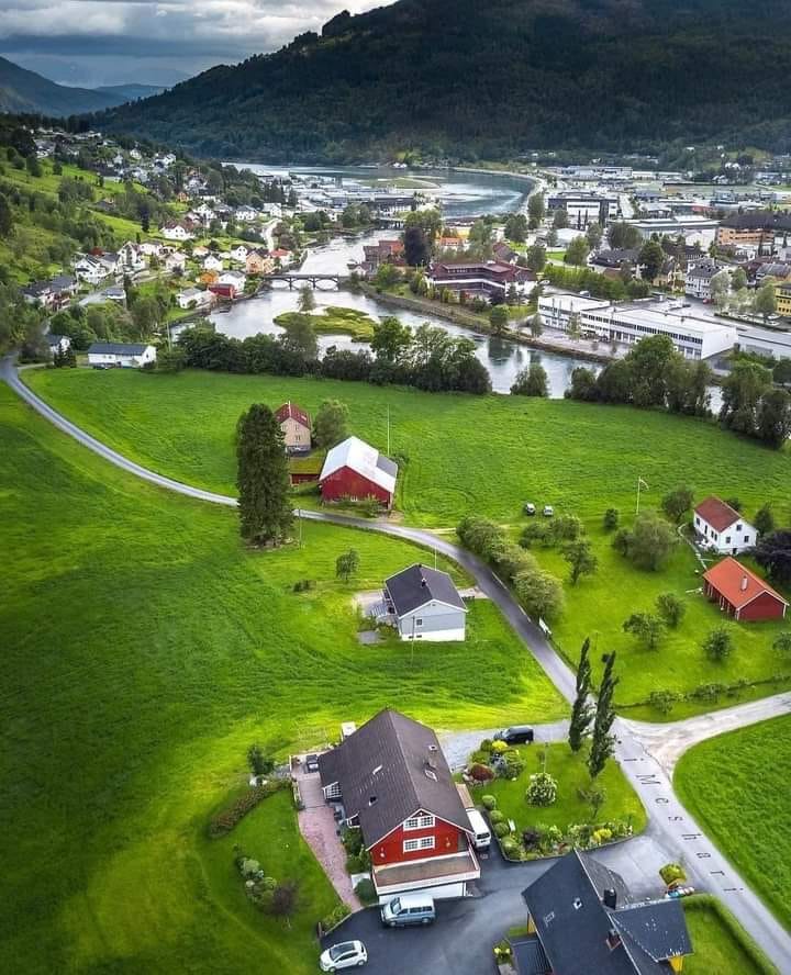 Stryn, Norway.jpg